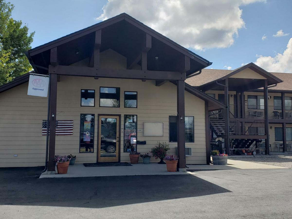 Red Bear Inn เอนนิส ภายนอก รูปภาพ